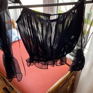 Back lioness shirt from urban outfitters